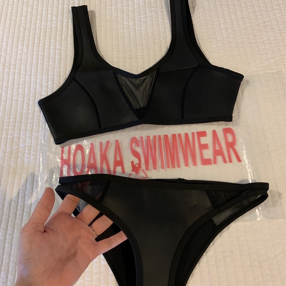Hoaka Nior Black bathingsuit set Small